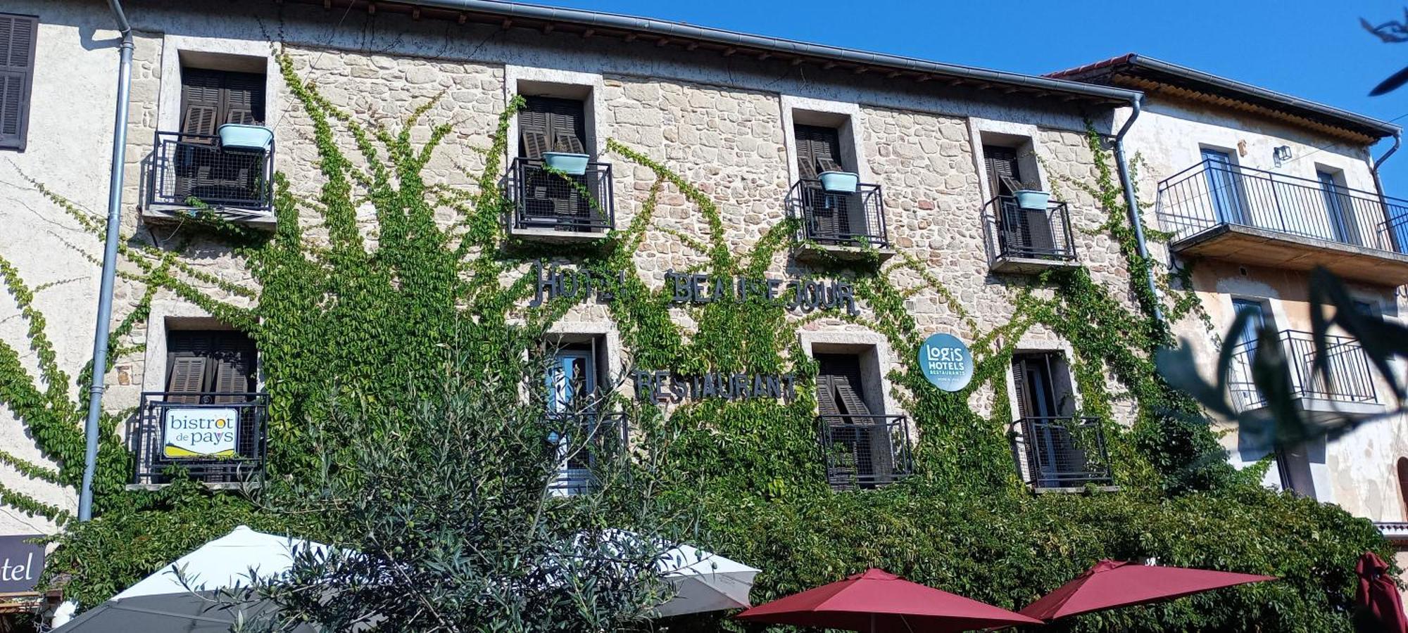 Logis Hotel Beausejour Berre-les-Alpes Exterior photo